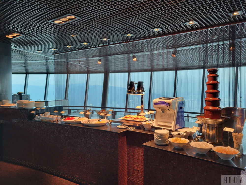 2026澳門旅遊塔午餐吃到飽 360°旋轉餐廳 澳門美食推薦 2026澳門旅遊塔午餐吃到飽 360°旋轉餐廳 澳門美食推薦
