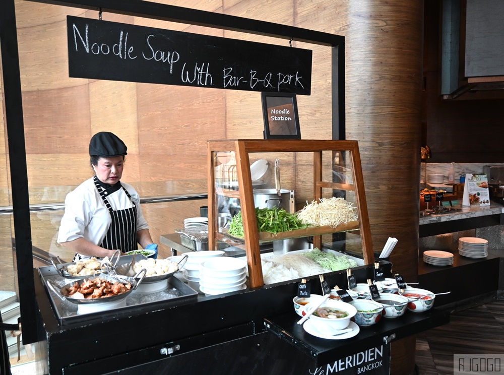 曼谷住宿 曼谷艾美酒店 早餐、晚餐吃到飽 最新食譜Latest Recipe全日餐廳