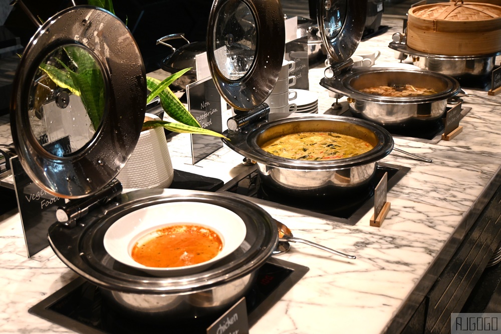 曼谷住宿 曼谷艾美酒店 早餐、晚餐吃到飽 最新食譜Latest Recipe全日餐廳