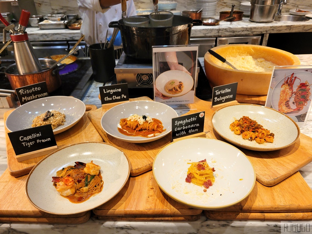 曼谷住宿 曼谷艾美酒店 早餐、晚餐吃到飽 最新食譜Latest Recipe全日餐廳