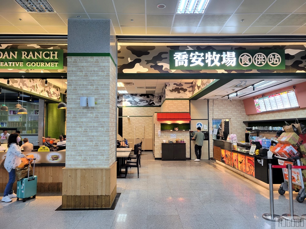 華信航空 高雄-金門 經濟艙飛機餐 ATR72-600 金門旅遊