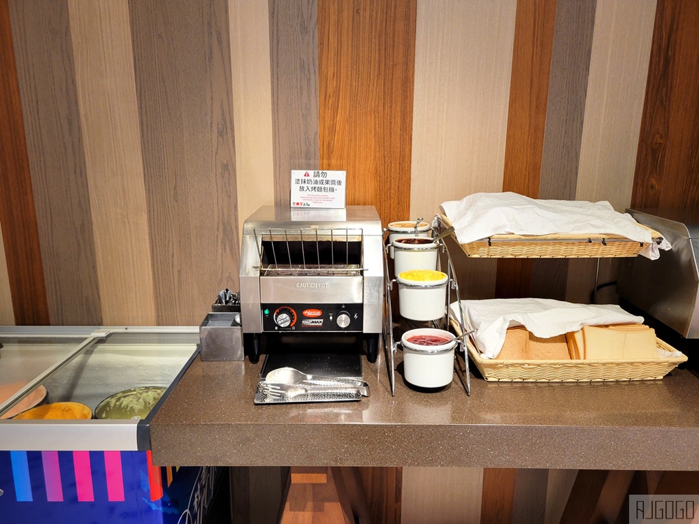 2026高雄住宿 御宿行旅雄中館 高雄飯店推薦 早餐、下午茶 近高雄車站