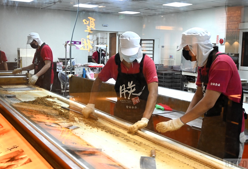 2026金門景點 聖祖食品觀光工廠 金門貢糖第一品牌 豬腳貢糖、原味貢糖好好吃 金門旅遊