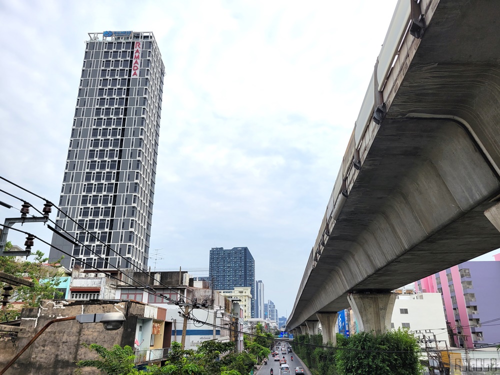 2026曼谷住宿 溫德姆華美達曼谷素坤逸87號 曼谷公寓式酒店 BTS OnNut站