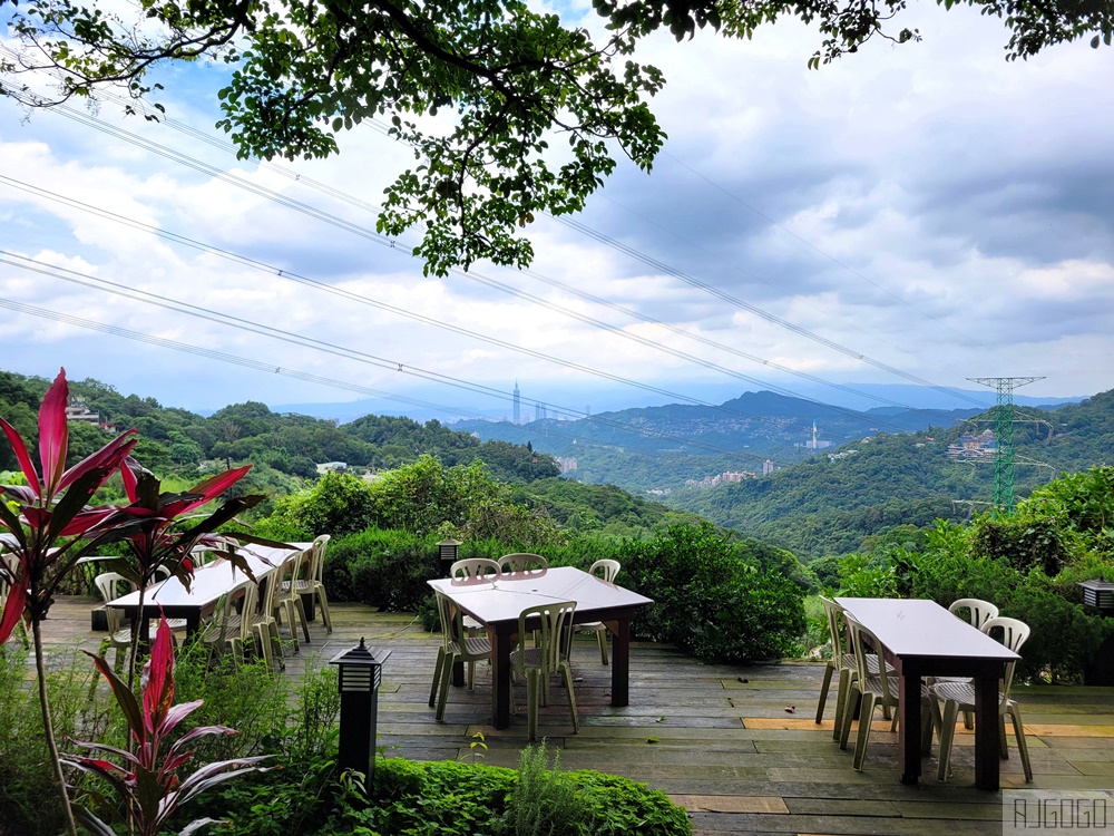 2026台北美食 貓空晨曦茶坊 不限時景觀茶館 沏茶吃甜點