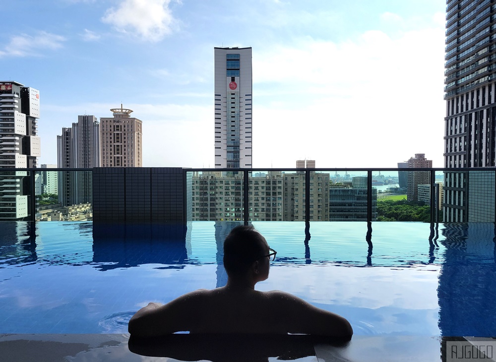 2026高雄住宿 高雄然一酒店 然一翡世之選飯店 萬豪集團 市景雙床房、早餐