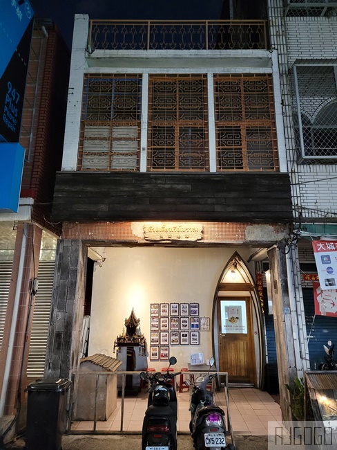 高雄美食 大城老船麵 道地泰國料理 泰國街頭氣氛100分