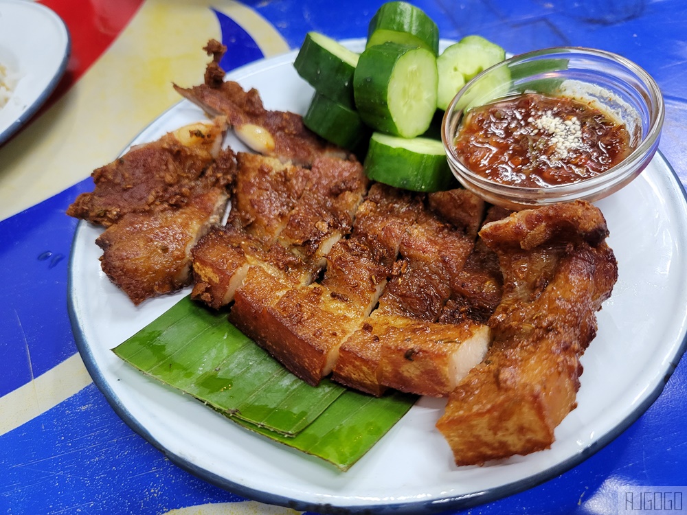 高雄美食 大城老船麵 道地泰國料理 泰國街頭氣氛100分