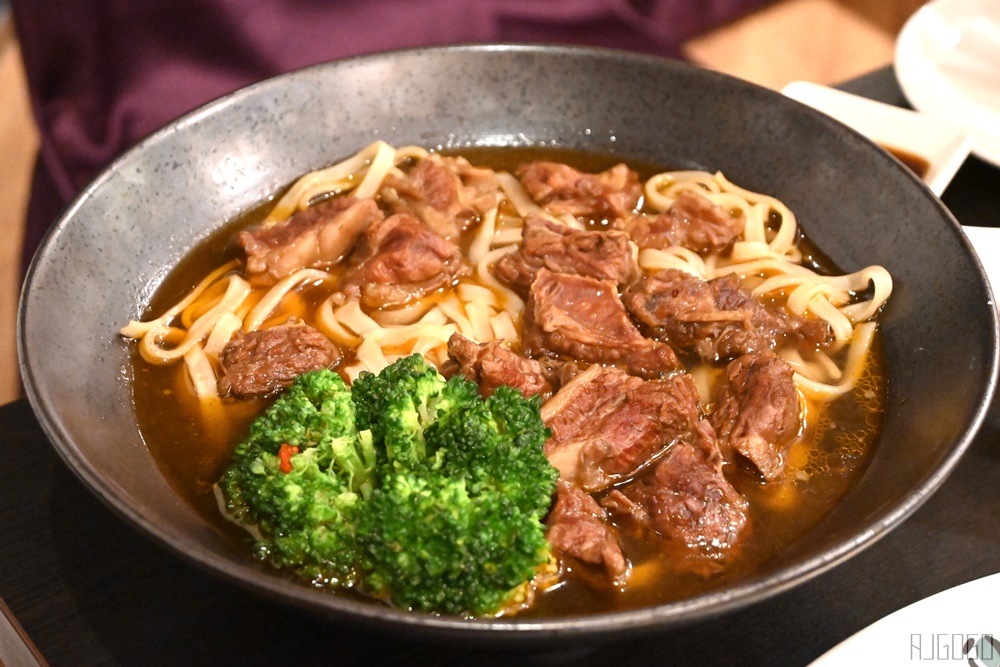 2026台東住宿 娜路彎銀河酒店 早餐、晚餐、游泳池 親子台東飯店