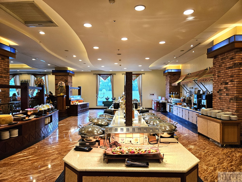 台東美食 娜路彎大酒店 中庭咖啡廳 平日晚餐吃到飽 台東旅遊推薦