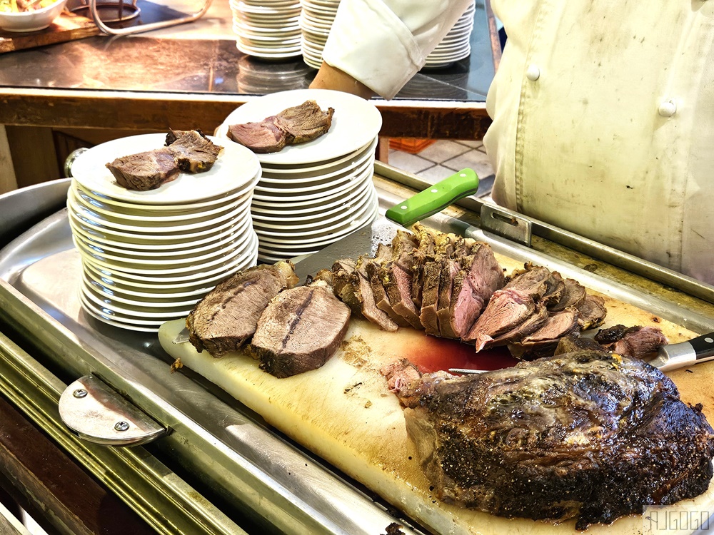 台東美食 娜路彎大酒店 中庭咖啡廳 平日晚餐吃到飽 台東旅遊推薦