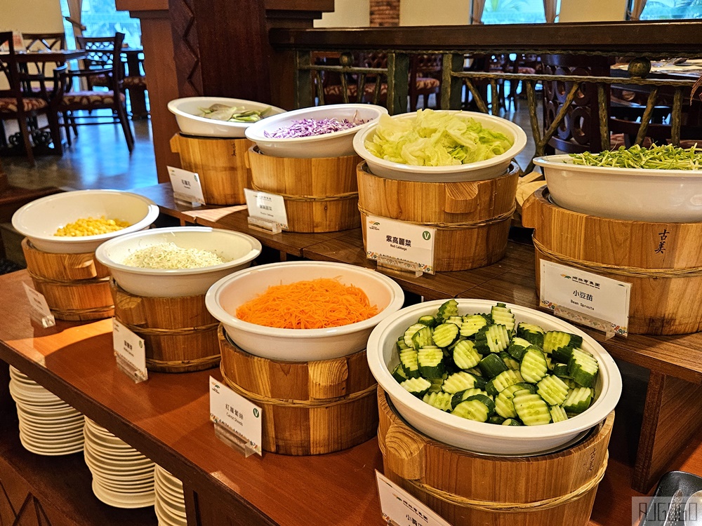 台東美食 娜路彎大酒店 中庭咖啡廳 平日晚餐吃到飽 台東旅遊推薦