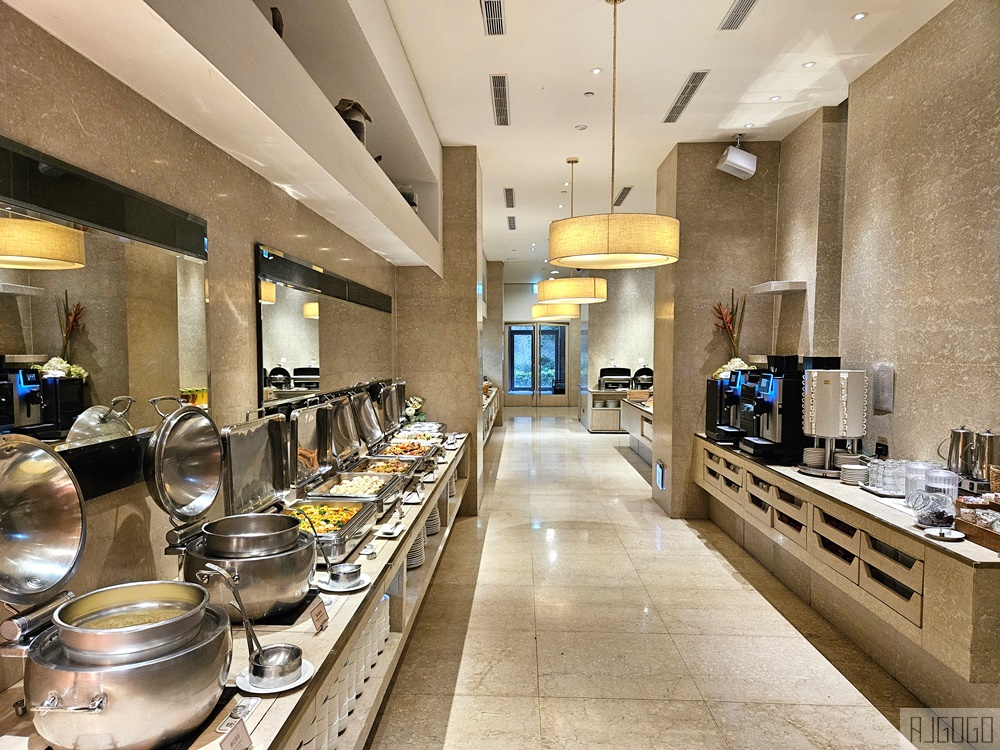 2026台東美食 知本世紀金聯酒店 四季西餐廳 晚餐吃到飽