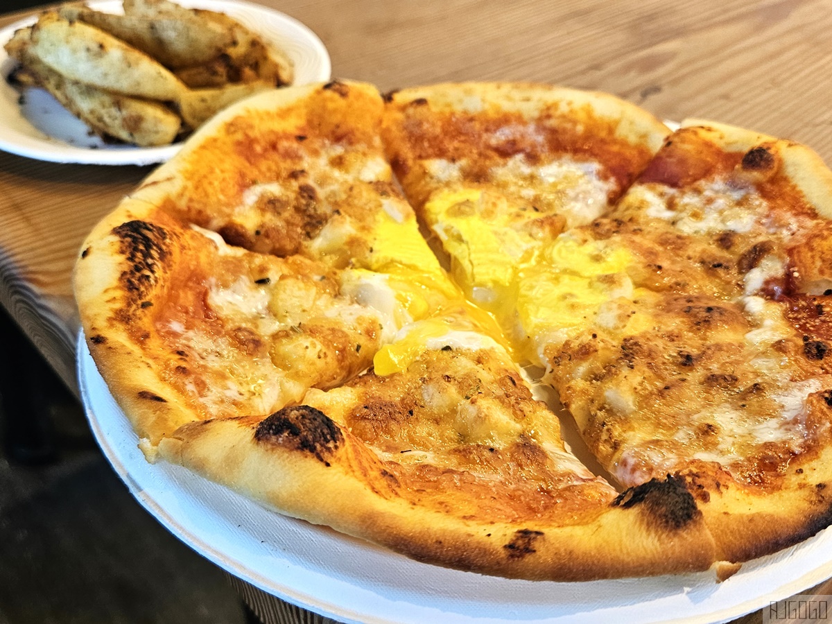 台東美食 POOZ新蘭灣柴燒窯烤披薩 台東都蘭美食推薦 好好吃的手工披薩