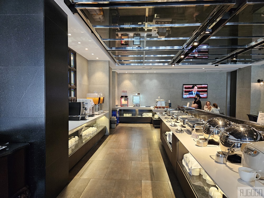 2026高雄住宿 高雄御宿商旅博愛館 早餐、下午茶、停車場 高雄飯店推薦