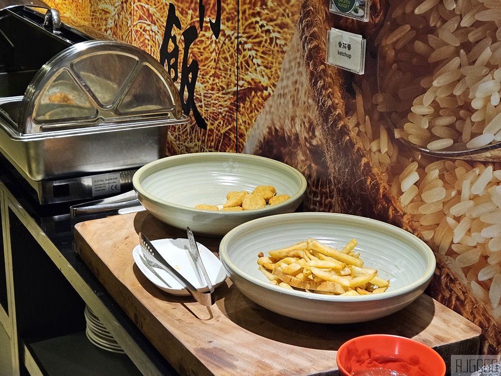 2026高雄住宿 家和商旅 便宜高雄飯店 早餐、停車場 高雄車站住宿