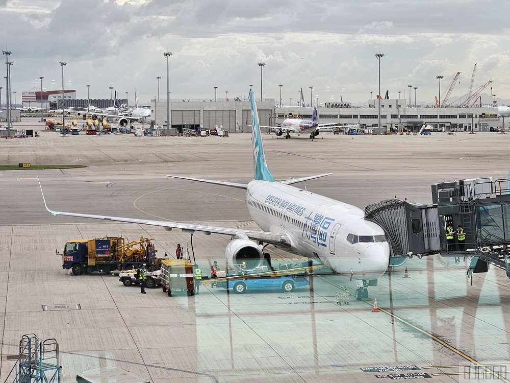 大灣區航空 台北桃園TPE-香港HKG 飛行報告 經濟艙飛機餐 大灣區航空評價