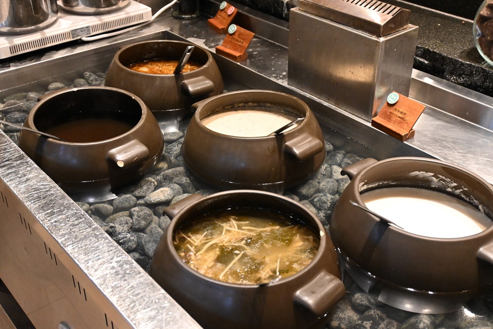 2026高雄素食吃到飽 蔬食百匯 高雄美食 平日晚餐 捷絲旅高雄站前館