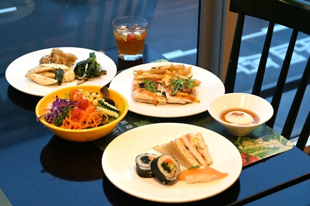 2026高雄素食吃到飽 蔬食百匯 高雄美食 平日晚餐 捷絲旅高雄站前館