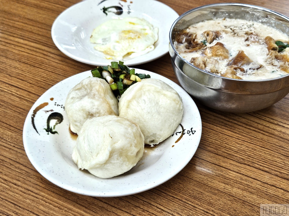 桃園美食 六福包子店桃鶯店 桃園早餐推薦 傳統口味手工包子