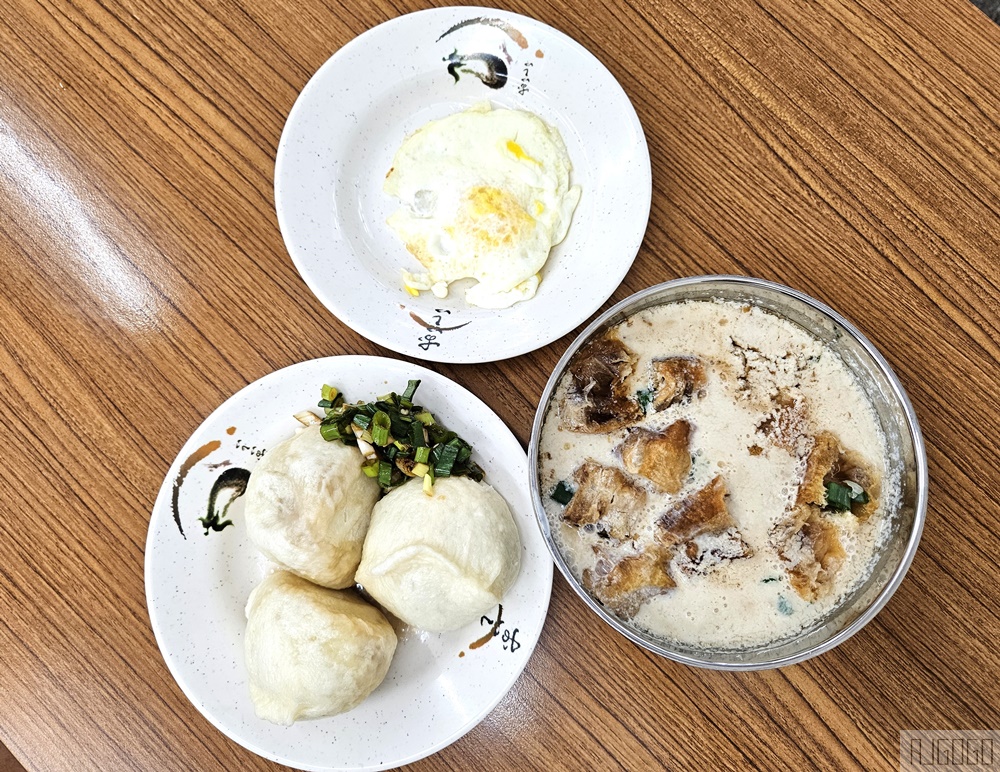 桃園美食 六福包子店桃鶯店 桃園早餐推薦 傳統口味手工包子
