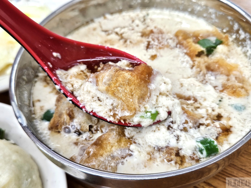桃園美食 六福包子店桃鶯店 桃園早餐推薦 傳統口味手工包子