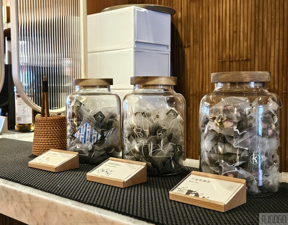 2026高雄住宿 河堤漫旅站前館 高雄車站 高雄飯店推薦 早餐、下午茶、停車場