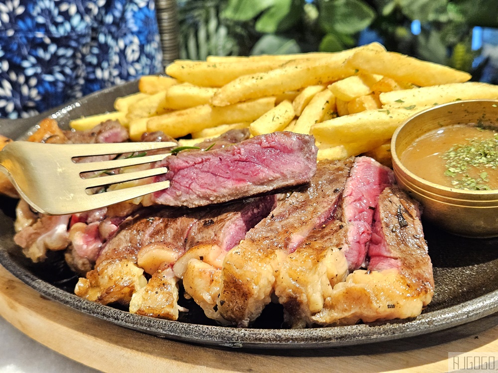 曼谷美食 早午餐 下午茶推薦 Divana Signature Cafe 全新熱帶雨林下午茶組