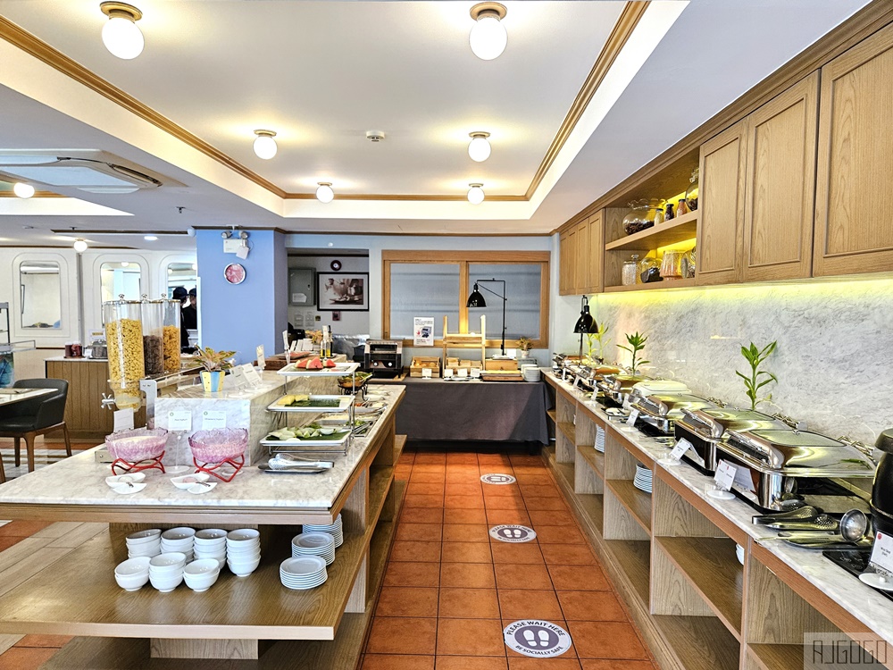 2026曼谷住宿 奧克伍德酒店公寓 雙人房、早餐 近BTS站、Sathorn碼頭、石龍軍路