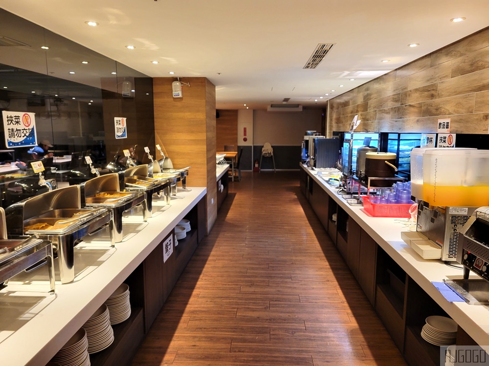 2026嘉義住宿 Hotel Hi 垂楊店 早餐、停車場、雙人房 嘉義飯店