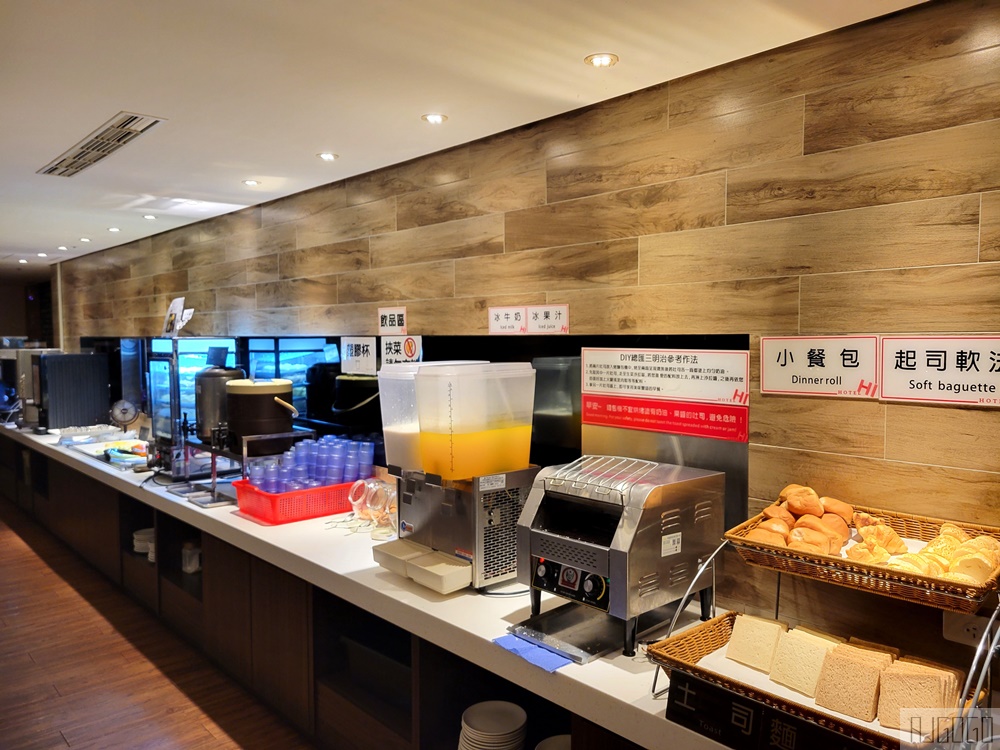 2026嘉義住宿 Hotel Hi 垂楊店 早餐、停車場、雙人房 嘉義飯店