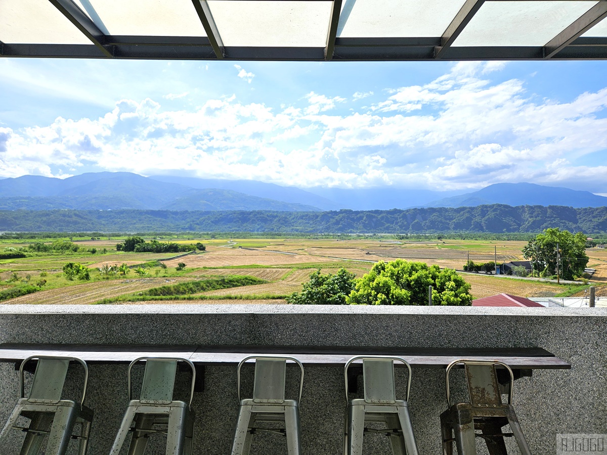 花蓮美食 部落皇后藝術咖啡館 山景稻田咖啡廳 縣道193花蓮景點