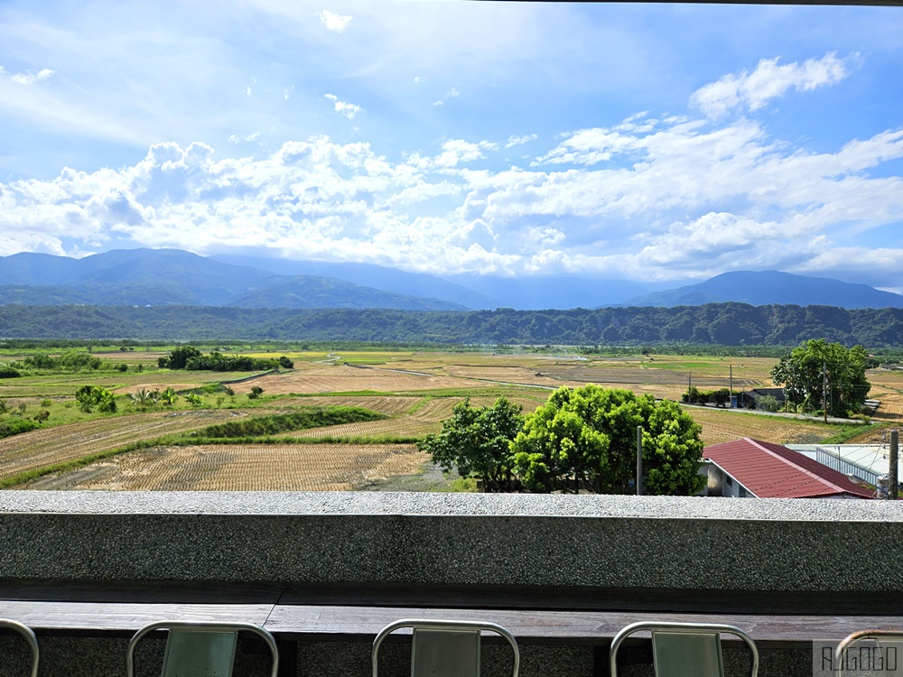 花蓮美食 部落皇后藝術咖啡館 山景稻田咖啡廳 縣道193花蓮景點