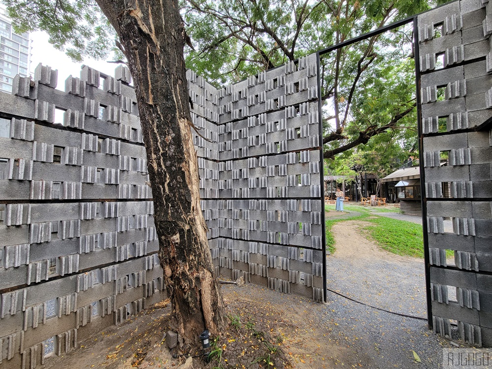 2026曼谷美食 曼谷咖啡廳推薦 THE WOOD LAND 森林系咖啡館 BTS On Nut站旁 泰國旅遊