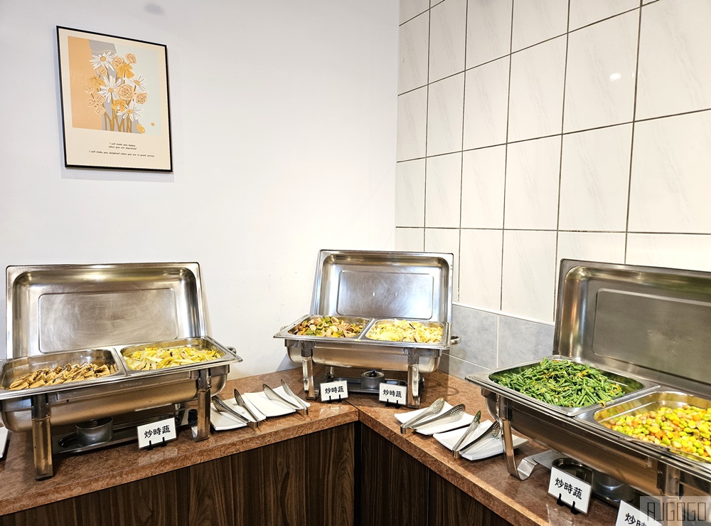 台東美食 歐拉蔬食館 素食吃到飽 家庭口味的素食料理