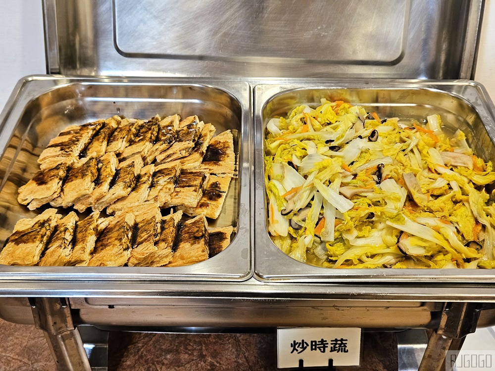 台東美食 歐拉蔬食館 素食吃到飽 家庭口味的素食料理