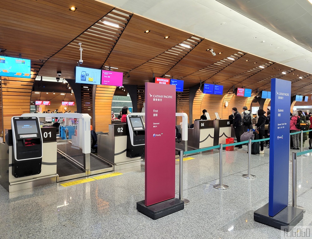 國泰航空商務艙 台北桃園-香港 A330商務艙飛機餐