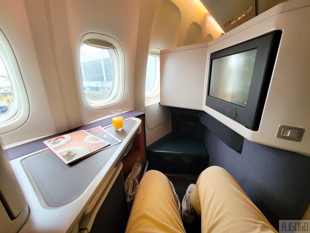 國泰航空商務艙 台北桃園-香港 A330商務艙飛機餐