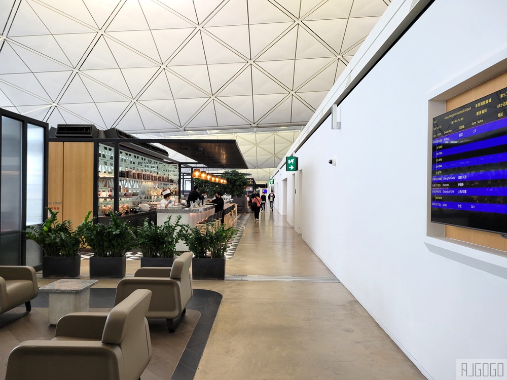 香港機場貴賓室 澳洲航空貴賓室 貼近頭等艙貴賓室服務的好地方