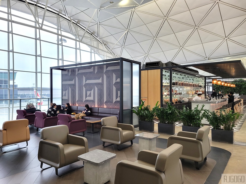 香港機場貴賓室 澳洲航空貴賓室 貼近頭等艙貴賓室服務的好地方 香港機場貴賓室 澳洲航空貴賓室 貼近頭等艙貴賓室服務的好地方
