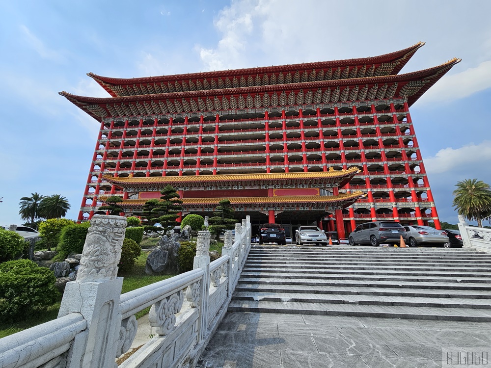 已歇業 台北美食 第一夫人咖啡 台北景觀咖啡廳 遠眺信義區天際線與松山機場
