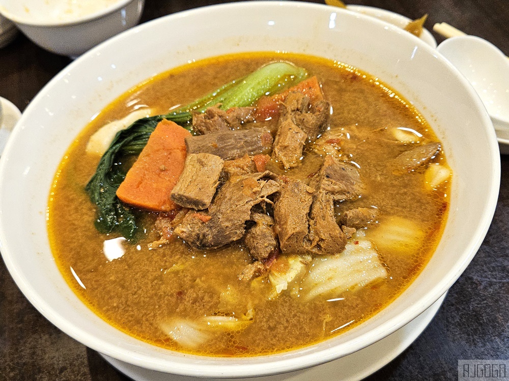 基隆美食 佛光山極樂寺滴水坊 基隆素食推薦 極樂麵 素食版牛肉麵