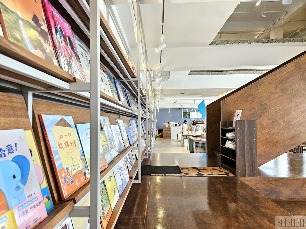 已歇業 基隆景點 太平青鳥 基隆最美書店、虎仔山基隆地標