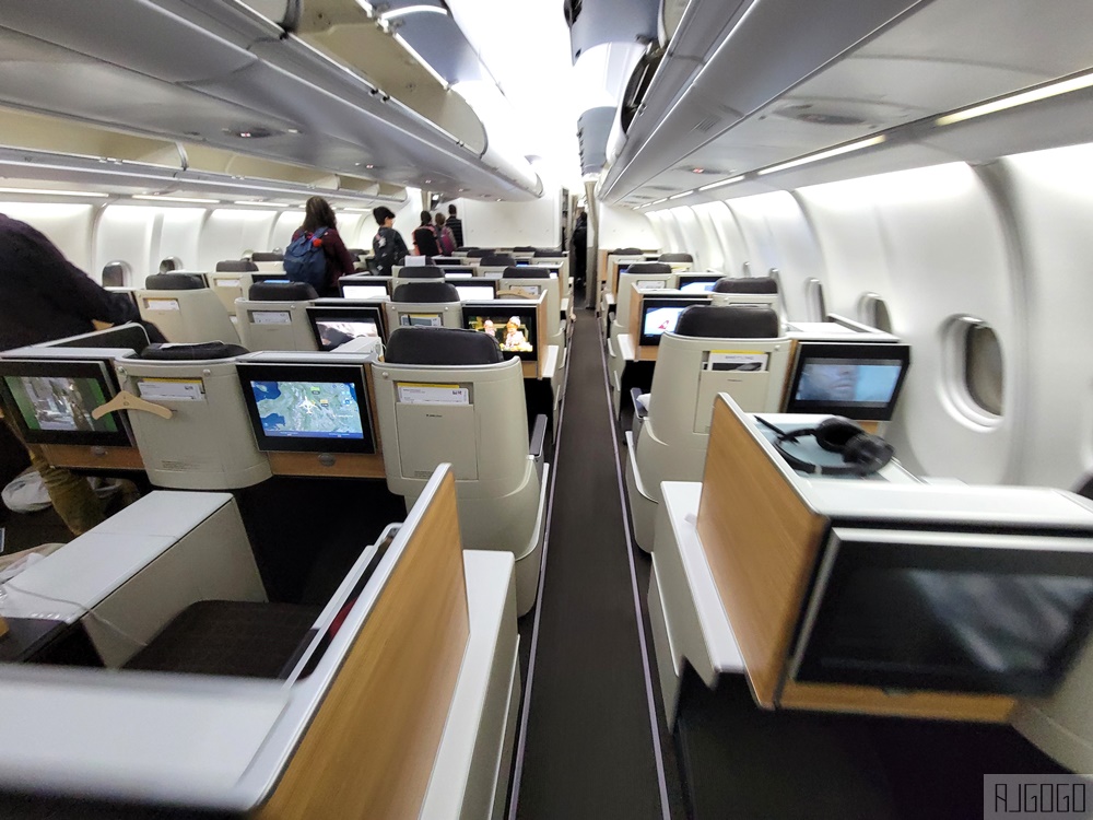 瑞士航空評價 香港HKG-蘇黎世ZRH 經濟艙飛機餐 開箱LX139 瑞士航空評價 香港HKG-蘇黎世ZRH 經濟艙飛機餐 開箱LX139
