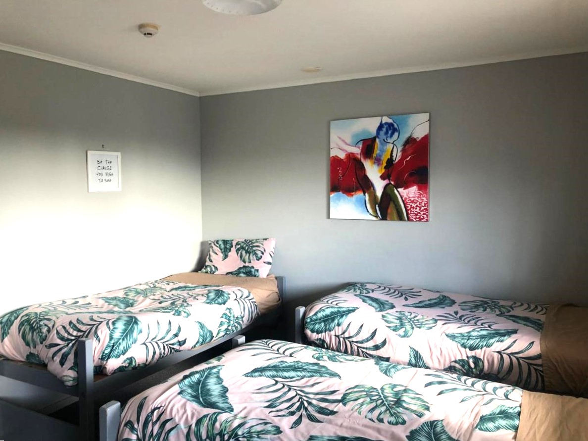 紐西蘭旅遊 福克斯冰河 象牙塔背包客小屋旅館 福克斯冰河住宿 @AJ的旅行地圖