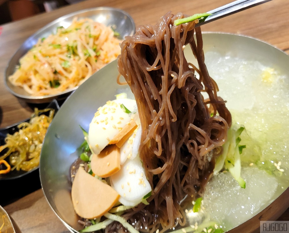 高雄美食 朝月冷麵王韓式料理 高雄韓國料理推薦 冷麵好好吃