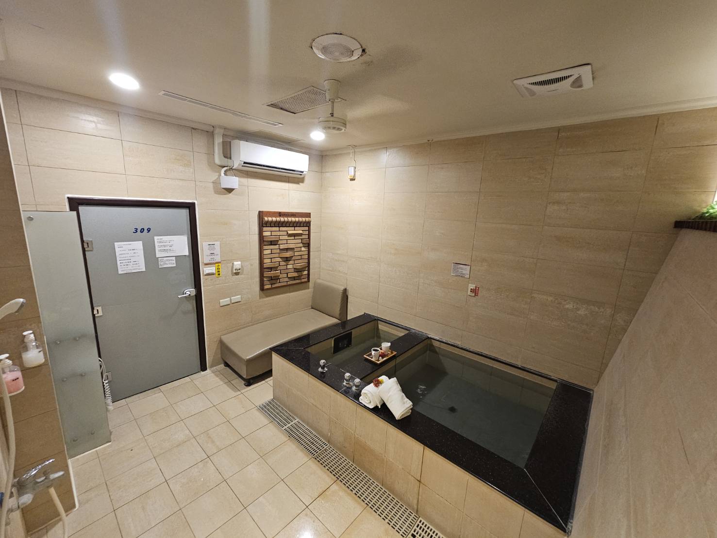 2026烏來泡湯推薦 12間烏來溫泉湯屋、烏來平價溫泉整理