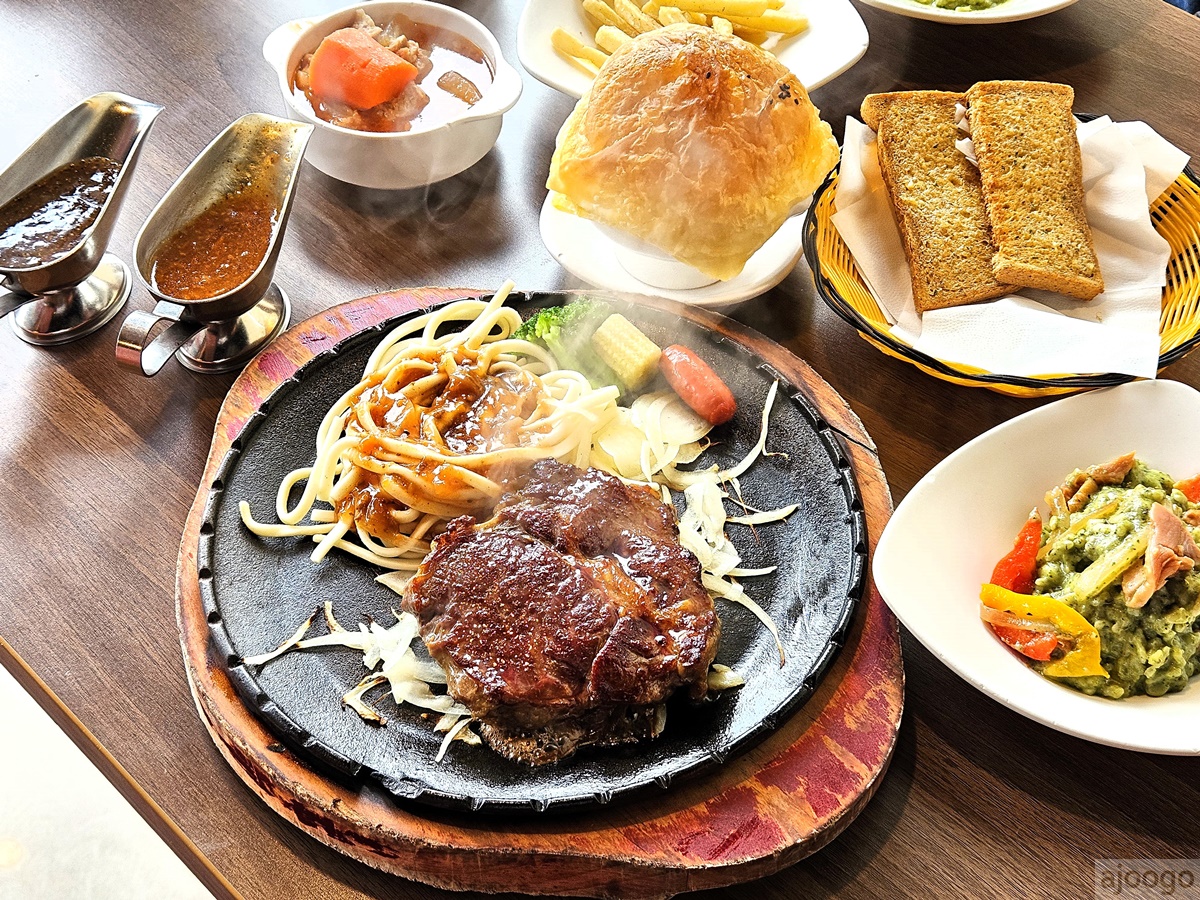 即時熱門文章：台南美食 達樂斯美式牛排東門店 南台灣限定牛排館 自助吧便宜好吃