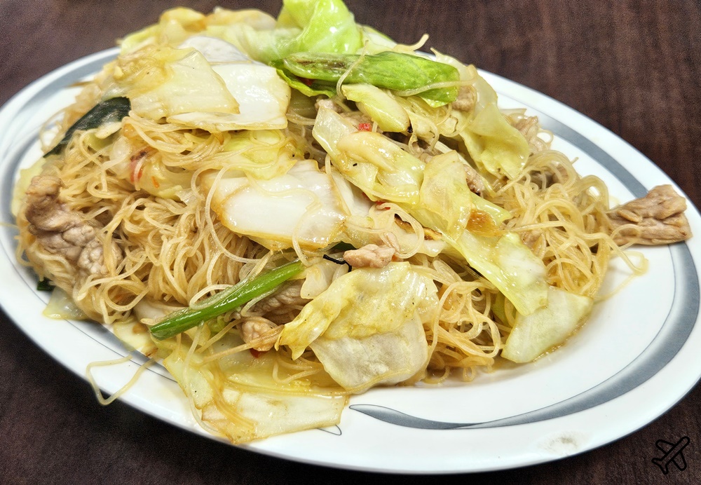 台中美食 好小子擔仔麵 菜單 熱炒與小吃店綜合體 煎豬肝、炒米粉好吃