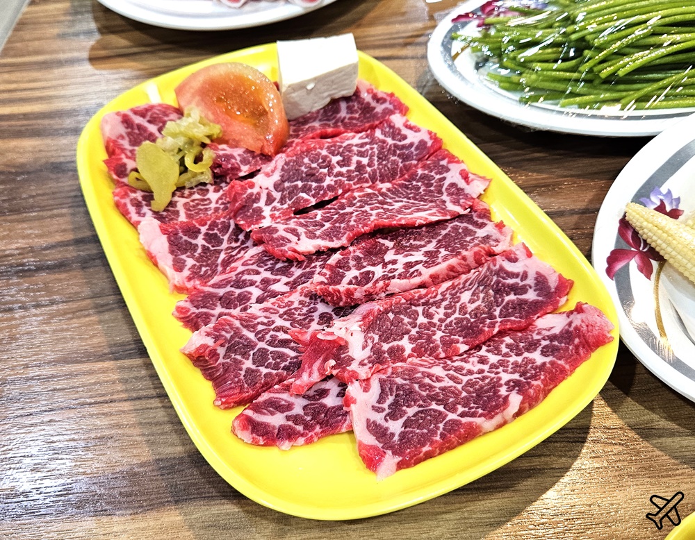 東港美食 新發園汕頭火鍋 菜單 也可以點麻辣鍋